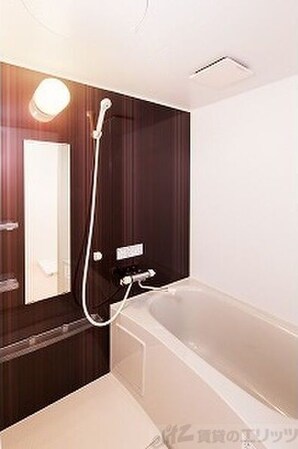 KTIレジデンス江坂の物件内観写真